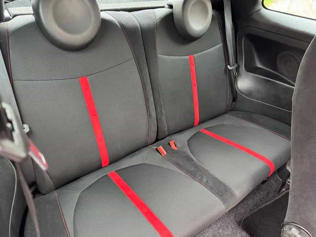 Abarth 500 1.4 Turbo T-Jet 05/2011-photo-7