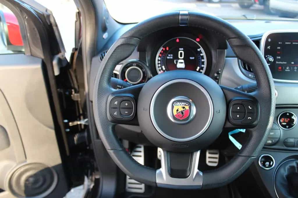 Abarth 500 595 Pista Competizione Beats 10/2018-photo-15