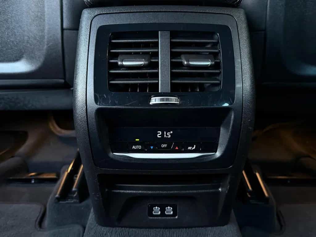 BMW X3 xDrive Aut. 20i LED+NAVI+SHZ+LIVE+SPORT+LEDER 01/2020-photo-26