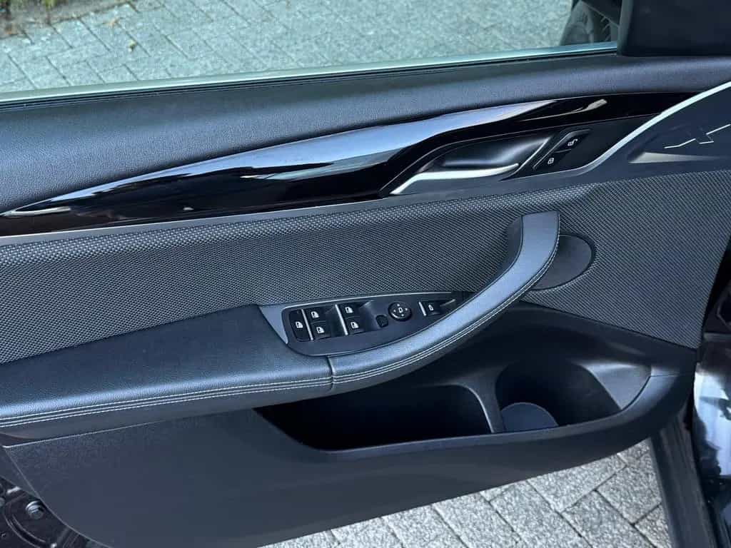 BMW X3 xDrive Aut. 20i LED+NAVI+SHZ+LIVE+SPORT+LEDER 01/2020-photo-27