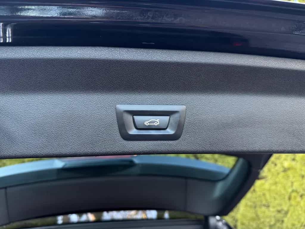 BMW X3 xDrive Aut. 20i LED+NAVI+SHZ+LIVE+SPORT+LEDER 01/2020-photo-28