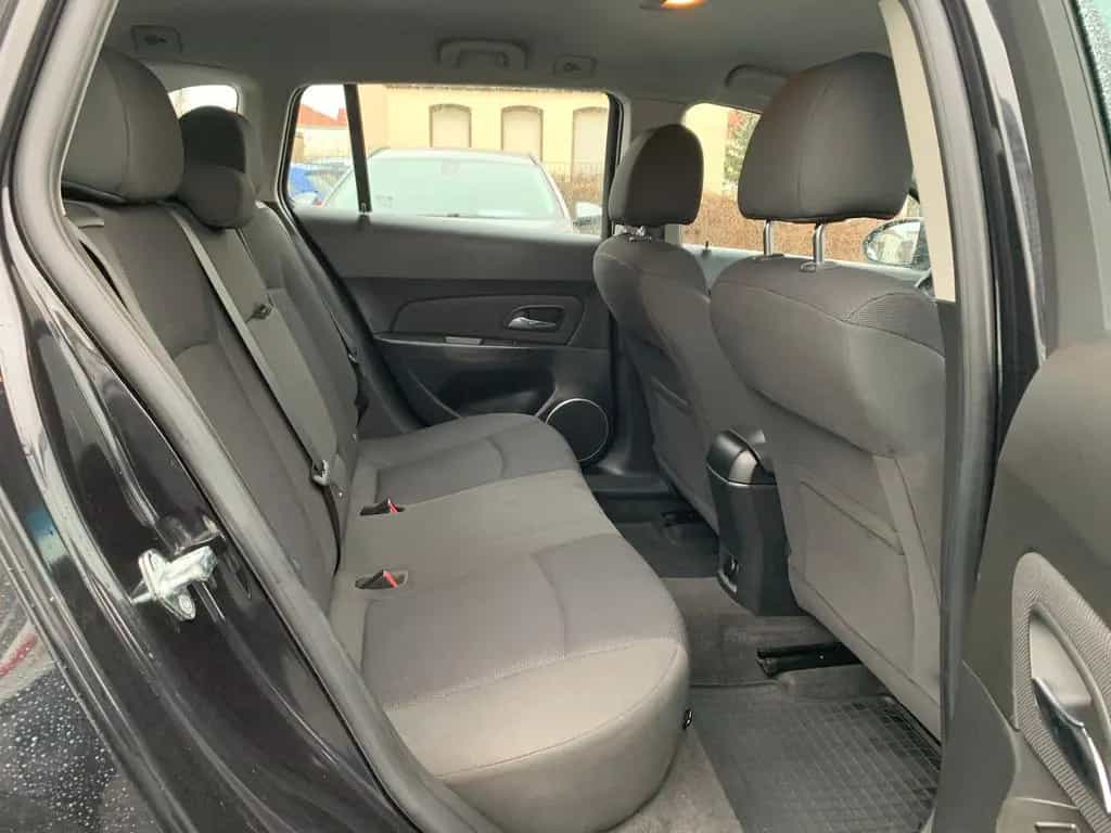 Chevrolet Cruze Kombi 1.6*Klima, PDC hinten, Temp., Nr. 19 05/2013-photo-13