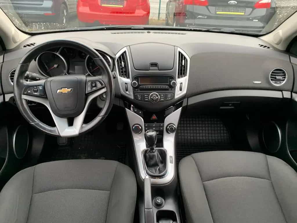 Chevrolet Cruze Kombi 1.6*Klima, PDC hinten, Temp., Nr. 19 05/2013-photo-15