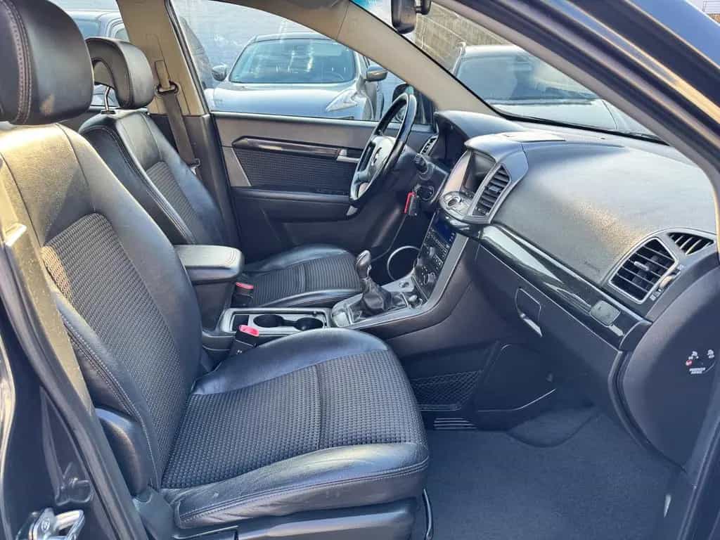 Chevrolet Captiva 2.2 D LT 2WD 11/2012-photo-4