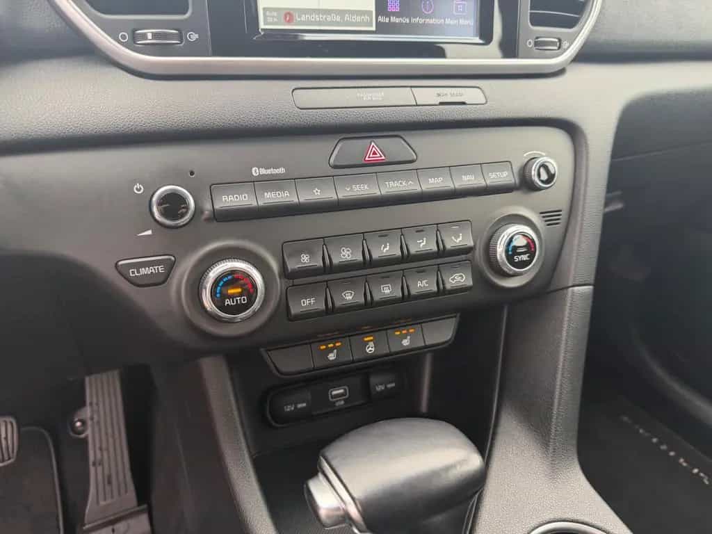 Kia Sportage Vision 2WD AUTOMATIK NAVI KAMERA 1HD 08/2020-photo-14