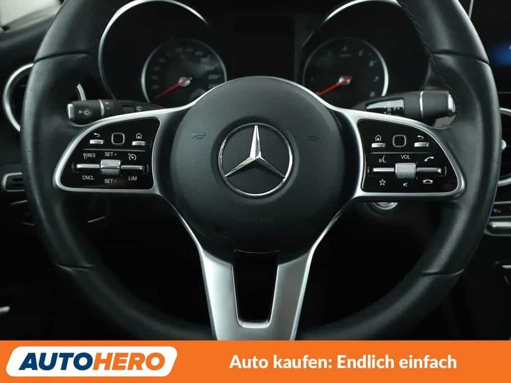 Mercedes-Benz C-Class 180 T Avantgarde Aut.*LED*NAVI*TEMPO*CAM*PDC* 12/2020-photo-18