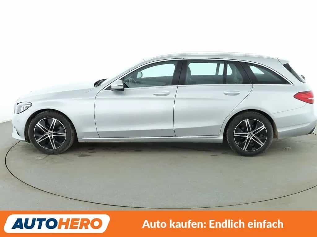 Mercedes-Benz C-Class 180 T Avantgarde Aut.*LED*NAVI*TEMPO*CAM*PDC* 12/2020-photo-2