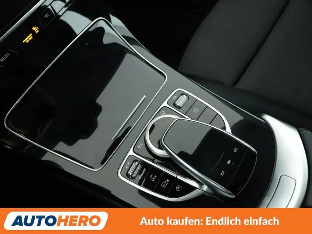 Mercedes-Benz C-Class 180 T Avantgarde Aut.*LED*NAVI*TEMPO*CAM*PDC* 12/2020-photo-24