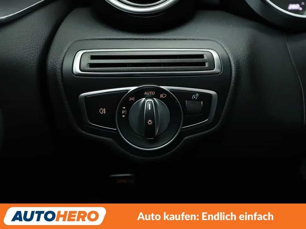 Mercedes-Benz C-Class 180 T Avantgarde Aut.*LED*NAVI*TEMPO*CAM*PDC* 12/2020-photo-28