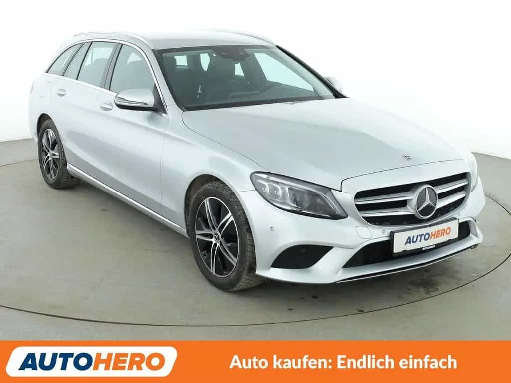 Mercedes-Benz C-Class 180 T Avantgarde Aut.*LED*NAVI*TEMPO*CAM*PDC* 12/2020-photo-7