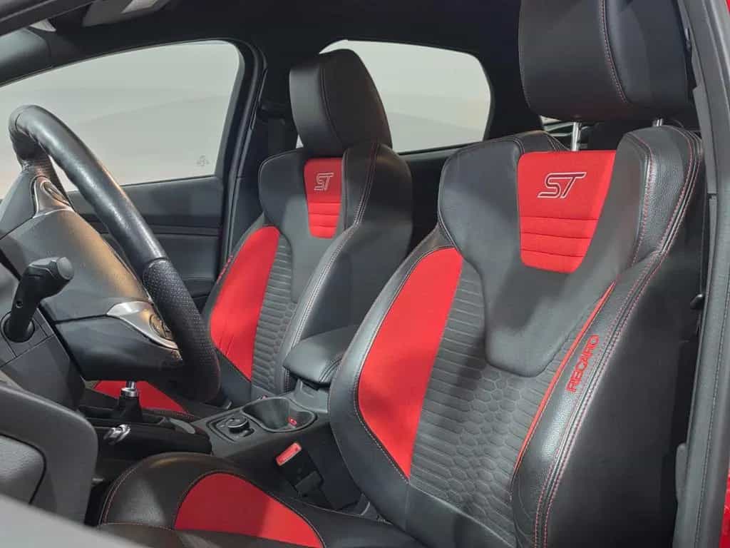 Ford Focus Lim. ST*SPORTAUSPUFFANLAGE*GEWINDEFAHRWERK 10/2014-photo-16