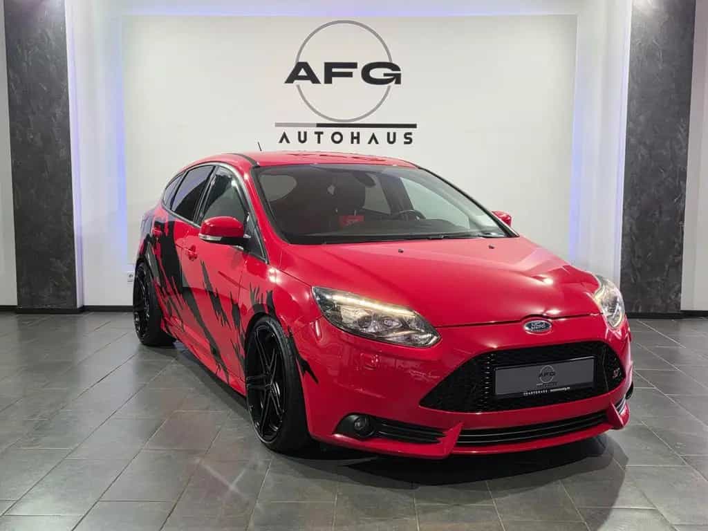Ford Focus Lim. ST*SPORTAUSPUFFANLAGE*GEWINDEFAHRWERK 10/2014-photo-2