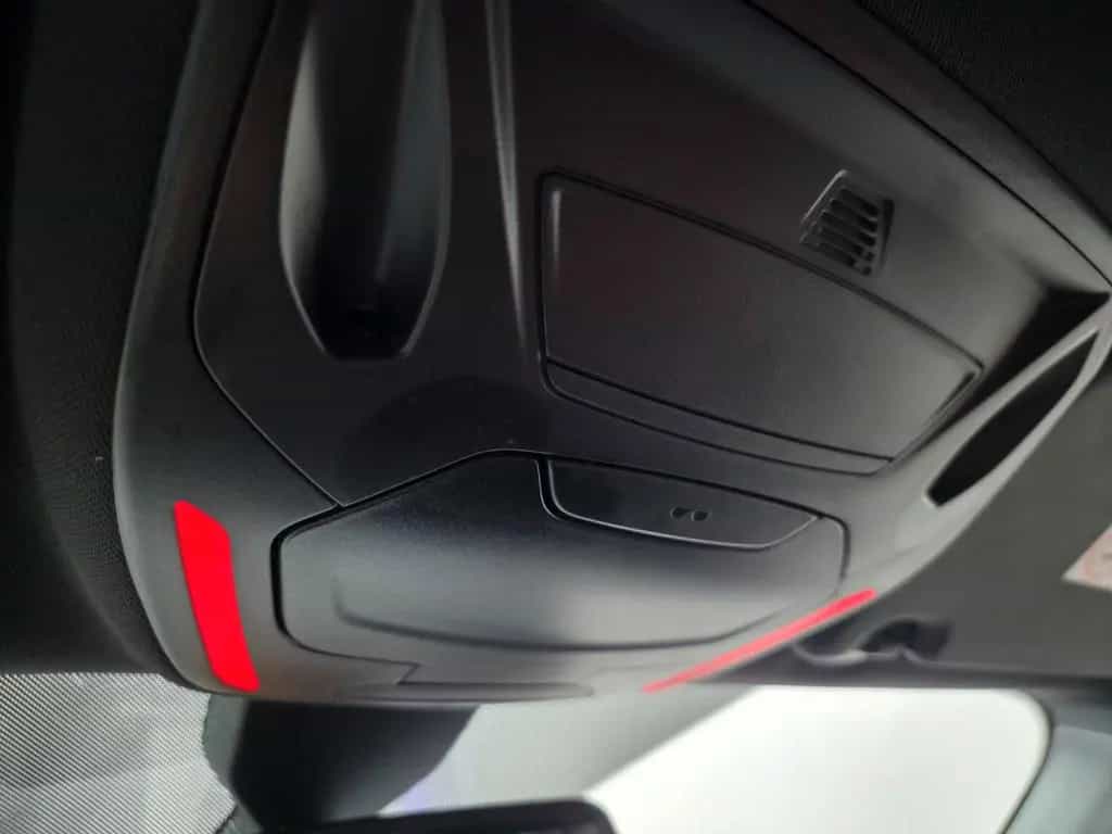 Ford Focus Lim. ST*SPORTAUSPUFFANLAGE*GEWINDEFAHRWERK 10/2014-photo-32