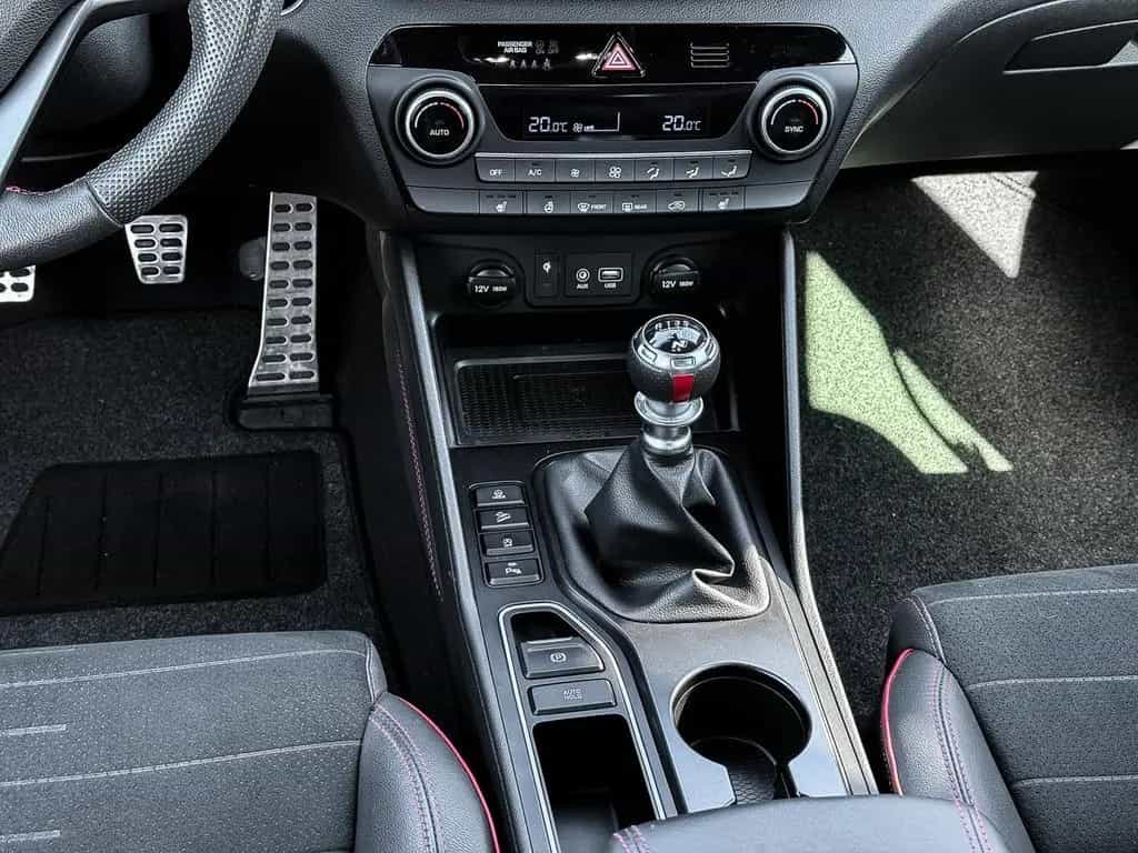 Hyundai TUCSON TURBO M N LINE 2WD+PANO+NAVI+KAMERA 01/2020-photo-11