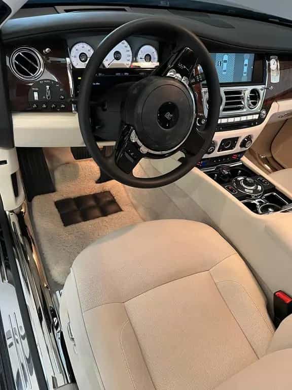 Rolls-Royce Ghost 2013 05/2013-photo-13