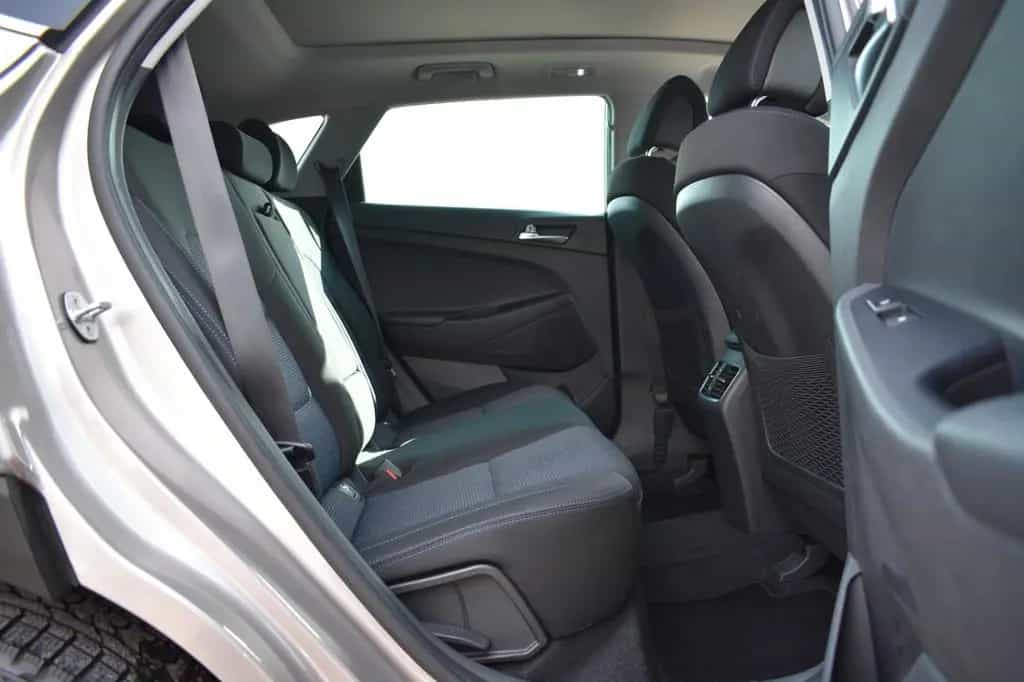 Hyundai TUCSON Style 2WD Panorama Dach Bluetooth Schaltr 02/2016-photo-26