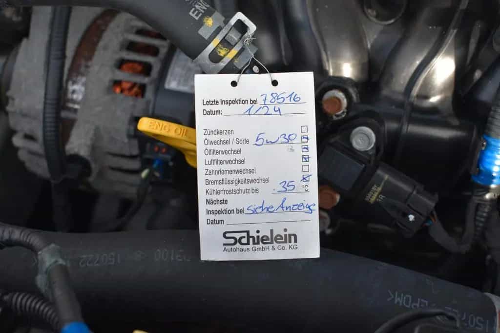 Hyundai TUCSON Style 2WD Panorama Dach Bluetooth Schaltr 02/2016-photo-37