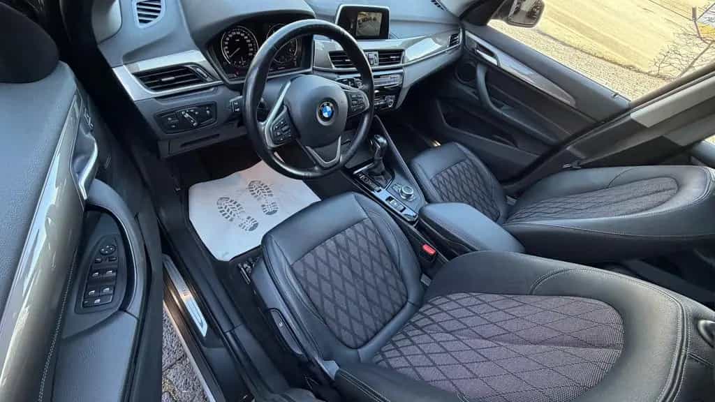 BMW X1 25d xDrive+xLine+Automatik+LED+DAB+Panorama+ 03/2018-photo-11