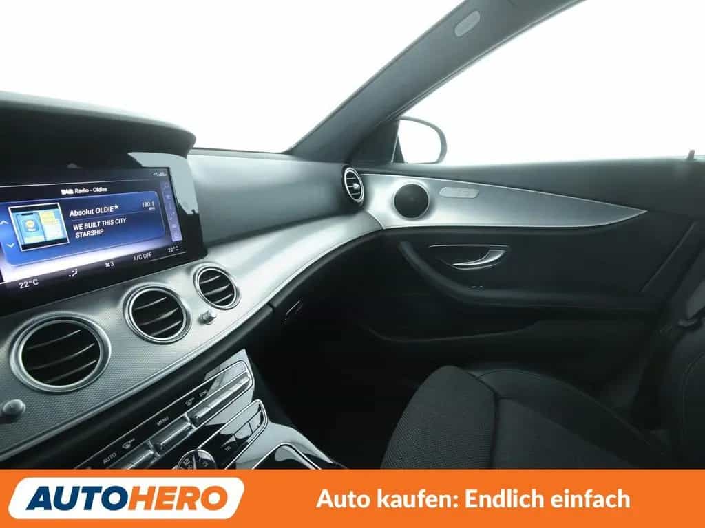 Mercedes-Benz E-Class 200 Avantgarde Aut.*LED*NAVI*TEMPO*CAM*PDC*SHZ 11/2019-photo-26
