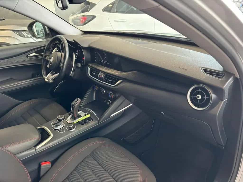 Alfa Romeo Stelvio 2.2 Turbodiesel 160 CV AT8 RW 08/2021-photo-13