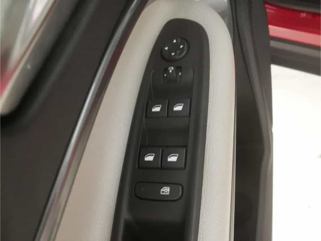Fiat 600 hybrid 1.2 la Prima LED/NAV/18''/360°/Keyles 02/2025-photo-20