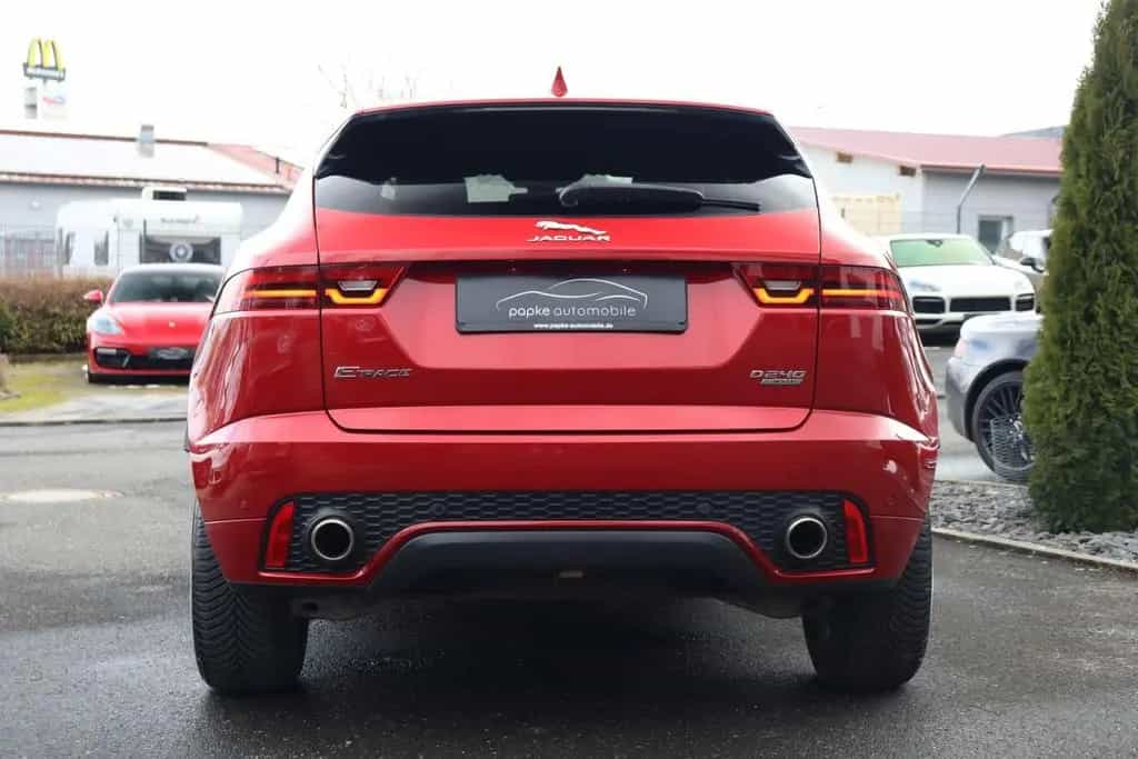 Jaguar E-Pace 2.0 D R-Dynamic AWD Black Pack +AHK+HEAD- 08/2019-photo-5