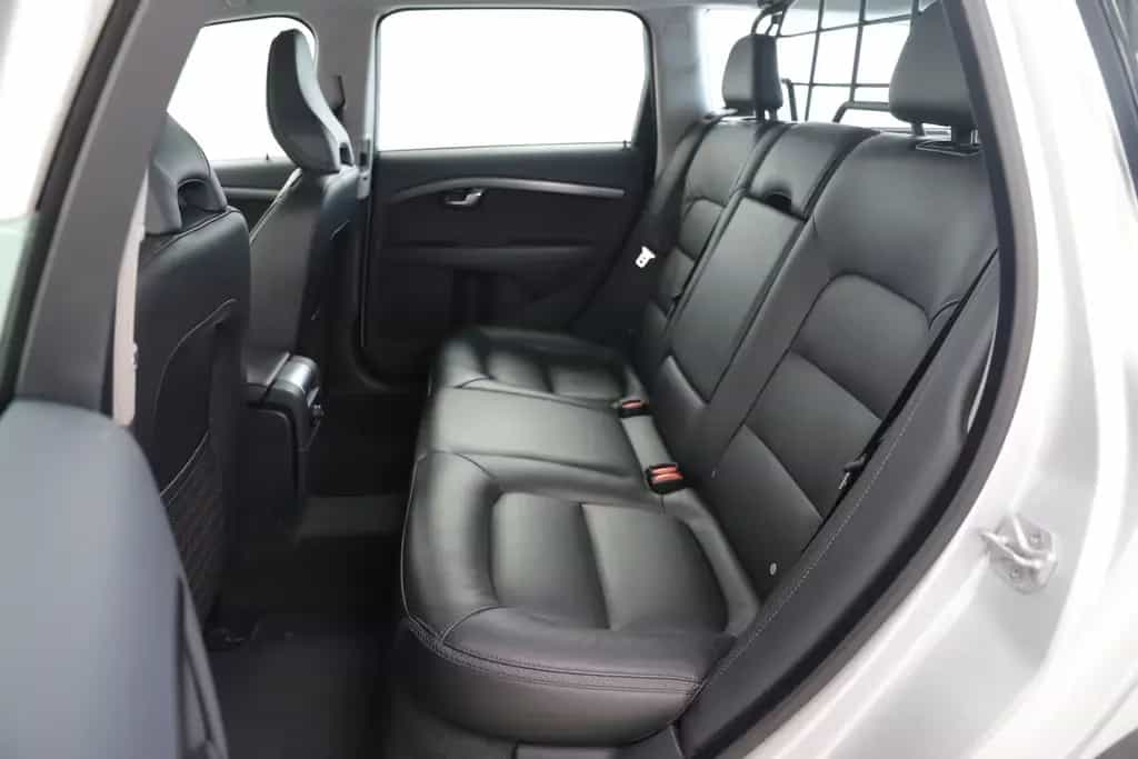 Volvo XC70 2.0D4 181PS Geartronic Momentum AHK 1Hand 04/2015-photo-10