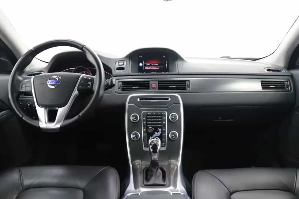 Volvo XC70 2.0D4 181PS Geartronic Momentum AHK 1Hand 04/2015-photo-14