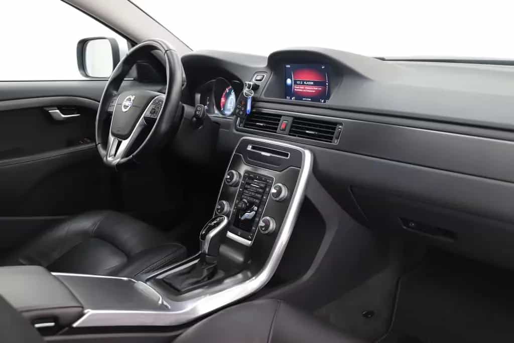 Volvo XC70 2.0D4 181PS Geartronic Momentum AHK 1Hand 04/2015-photo-15