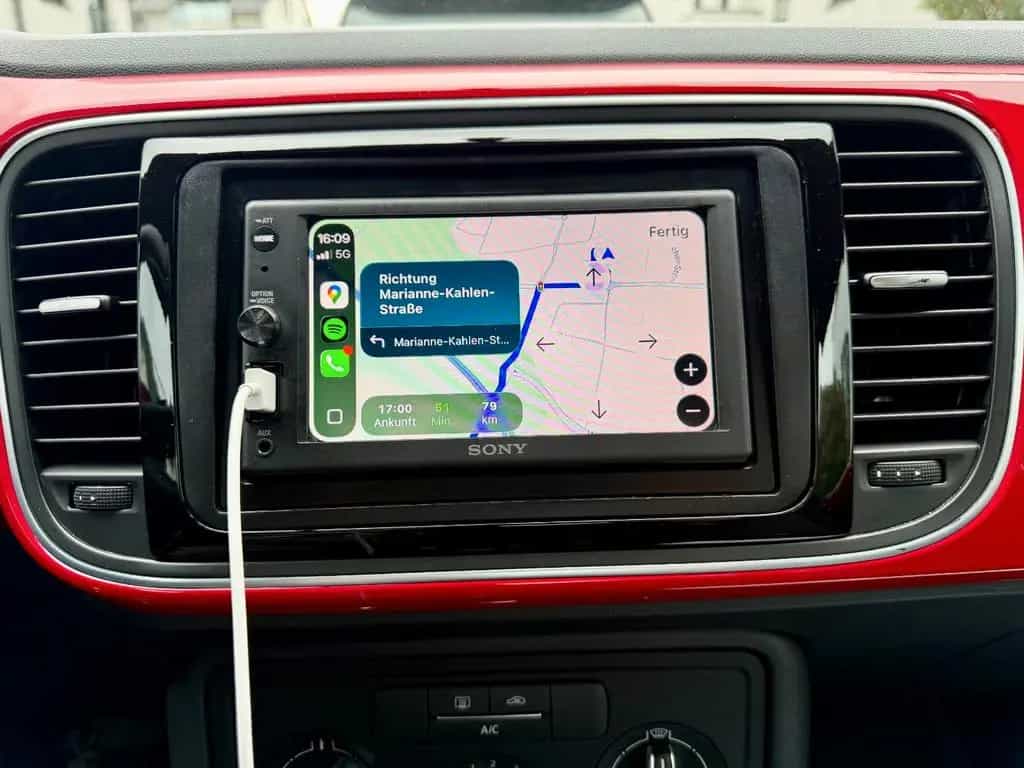 Volkswagen Beetle 1.2 TSI Design mit CarPlay & Käfer-Felgen 06/2014-photo-8