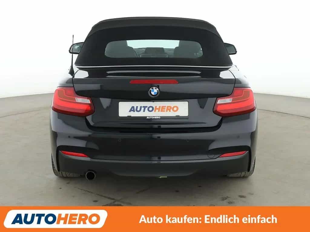 BMW 2 Series 220i M Sport Aut.*NAVI*PDC*SHZ*TEMPO* 06/2016-photo-2