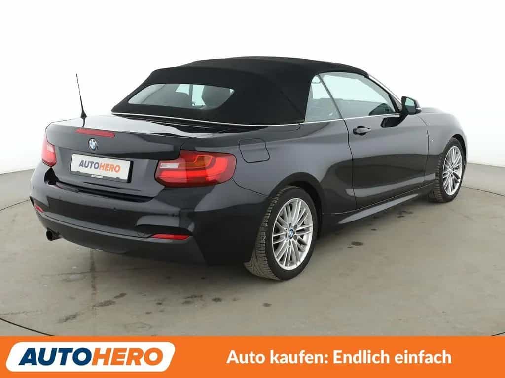 BMW 2 Series 220i M Sport Aut.*NAVI*PDC*SHZ*TEMPO* 06/2016-photo-3
