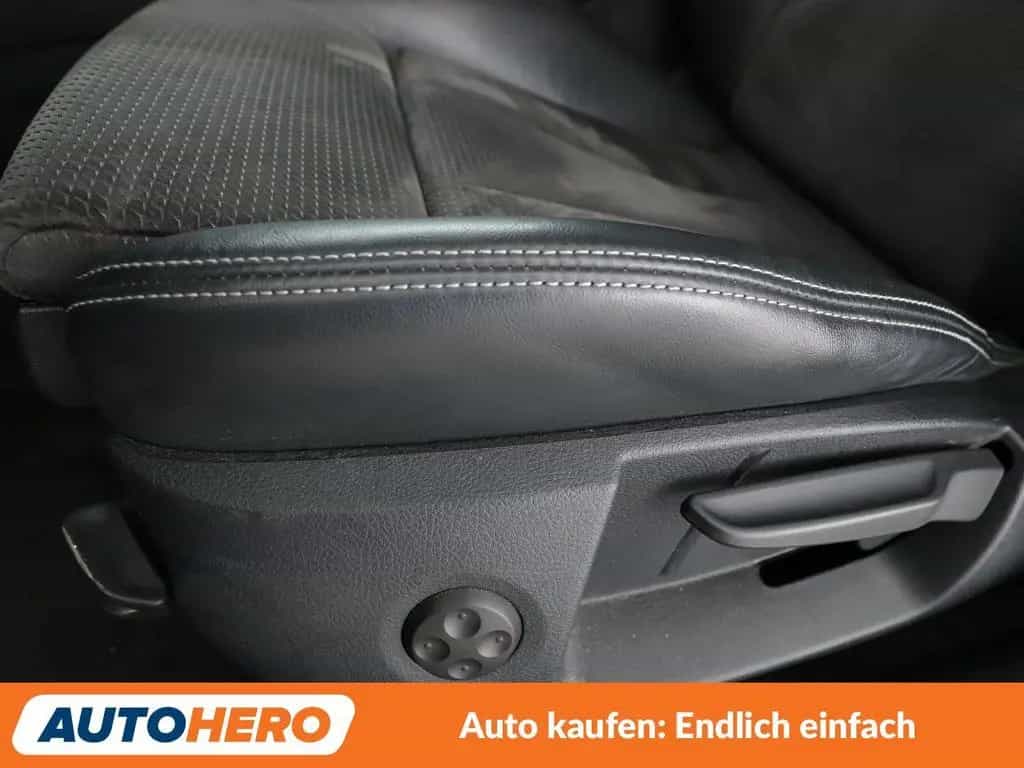Audi A3 Sportback 1.5 TSI ACT sport Aut.*CAM*ACC* 01/2019-photo-28