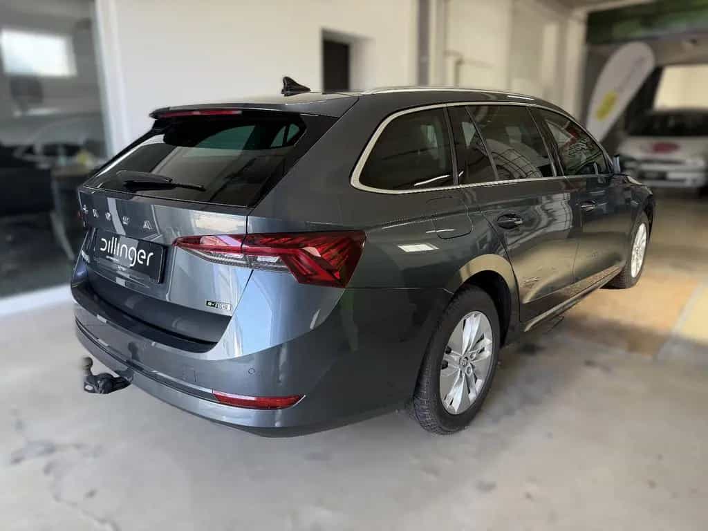 Skoda Octavia Ambition DSG|AHK|Virtual|Navi|Kamera|SH 12/2021-photo-3