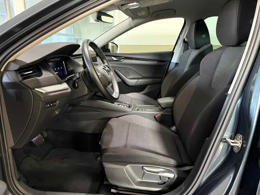 Skoda Octavia Ambition DSG|AHK|Virtual|Navi|Kamera|SH 12/2021-photo-4