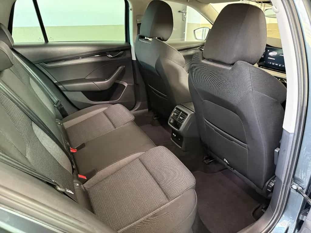 Skoda Octavia Ambition DSG|AHK|Virtual|Navi|Kamera|SH 12/2021-photo-9