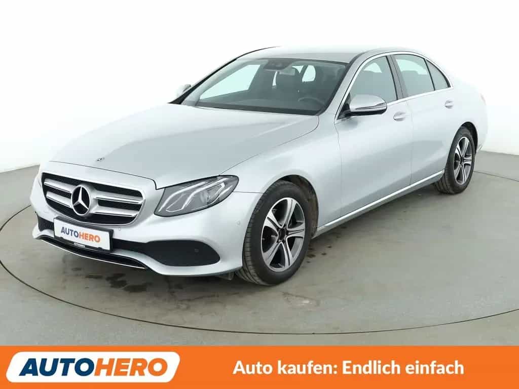 Mercedes-Benz E-Class 200 Avantgarde Aut.*NAVI*CAM*SHZ* 03/2018-photo-0