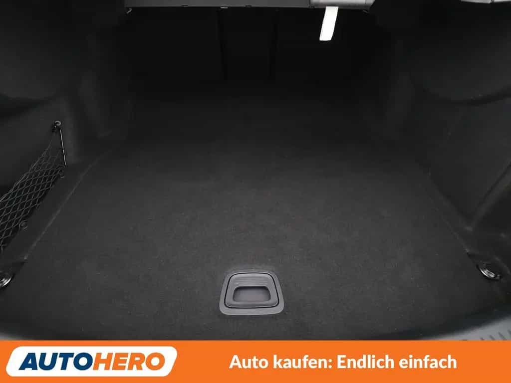 Mercedes-Benz E-Class 200 Avantgarde Aut.*NAVI*CAM*SHZ* 03/2018-photo-17
