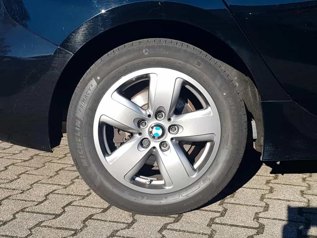 BMW 1 Series 118i Advantage Navi Einparkhilfe Sitzheizung Alu 12/2020-photo-7