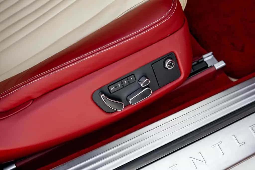 Bentley Continental GT 4.0 V8 4WD Automatik 02/2016-photo-30