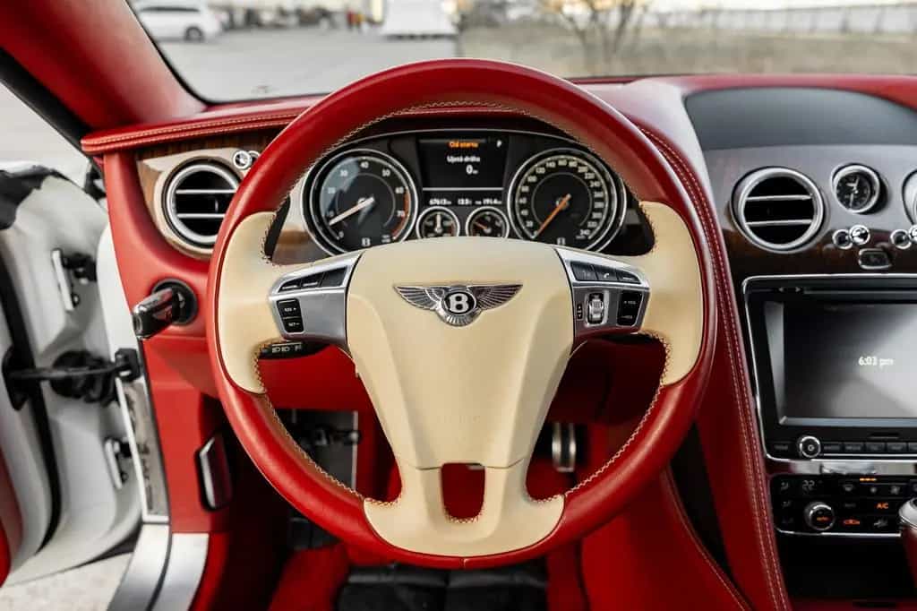 Bentley Continental GT 4.0 V8 4WD Automatik 02/2016-photo-37