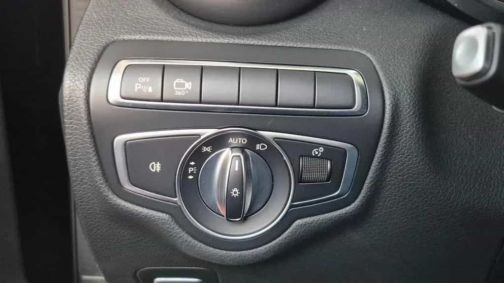 Mercedes-Benz C-Class AMG T Performance Burmester Pano 360 Keyless 02/2018-photo-22
