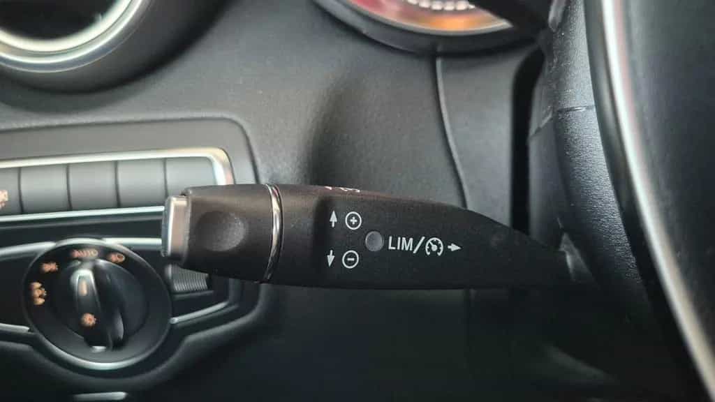 Mercedes-Benz C-Class AMG T Performance Burmester Pano 360 Keyless 02/2018-photo-24