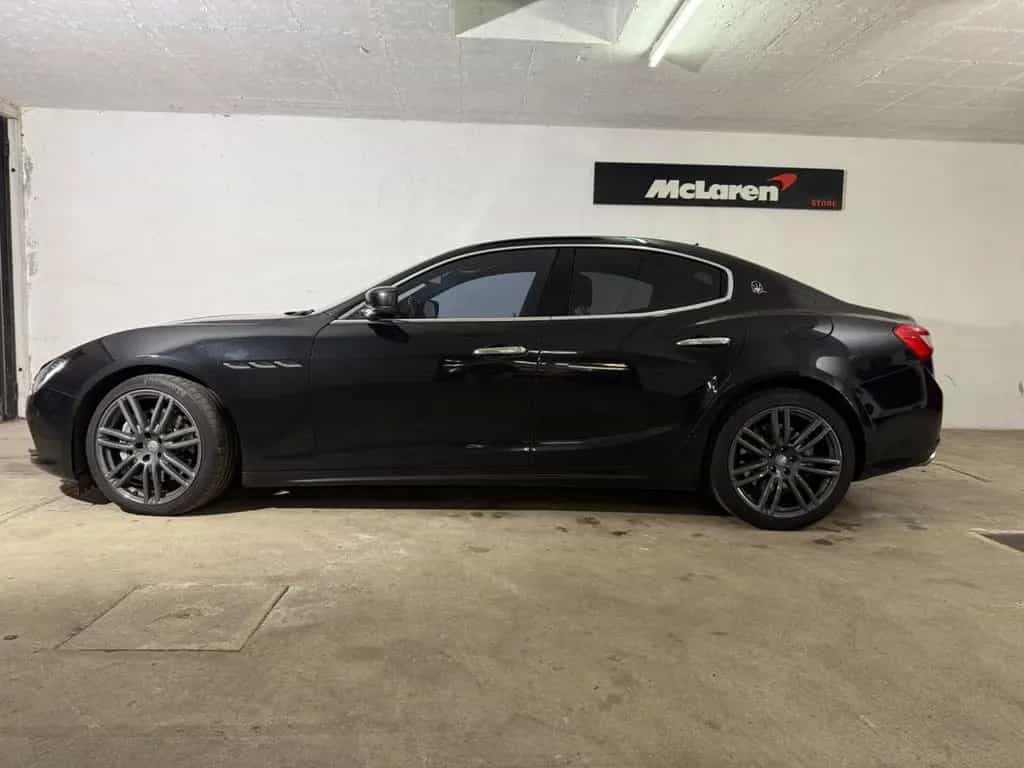 Maserati Ghibli GranLusso 10/2014-photo-2