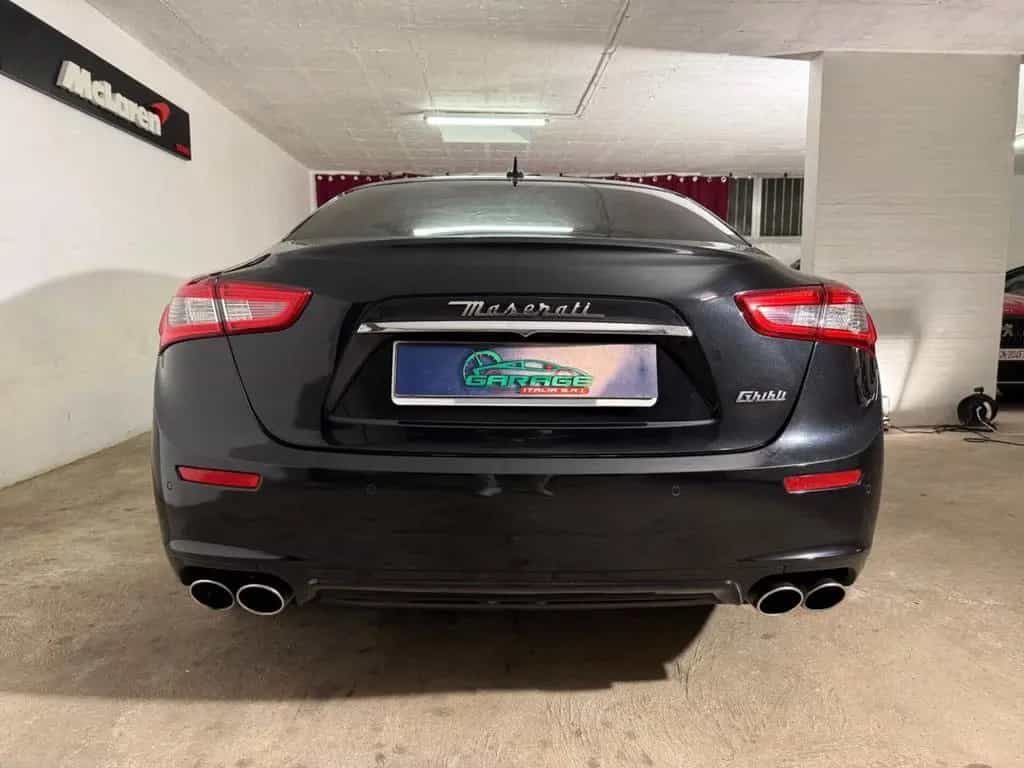 Maserati Ghibli GranLusso 10/2014-photo-4