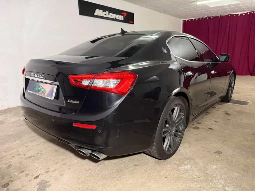Maserati Ghibli GranLusso 10/2014-photo-5
