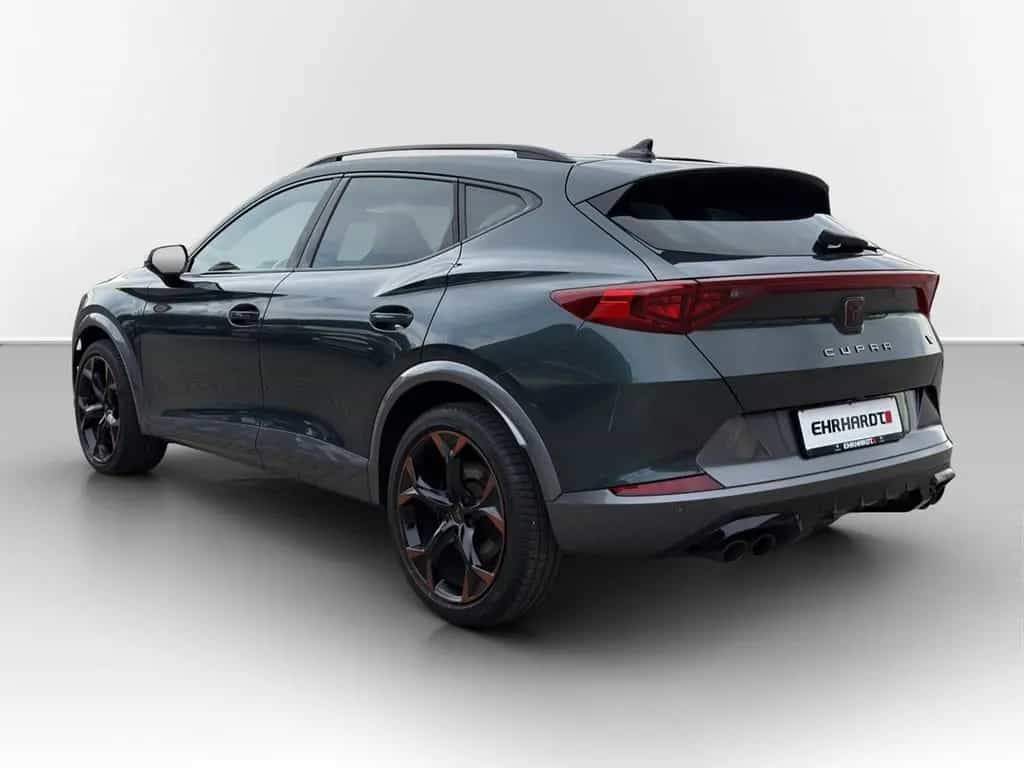 Cupra Formentor 2.0 TSI DSG 4Drive VZ DCC PANO*AHK*LED 01/2022-photo-6