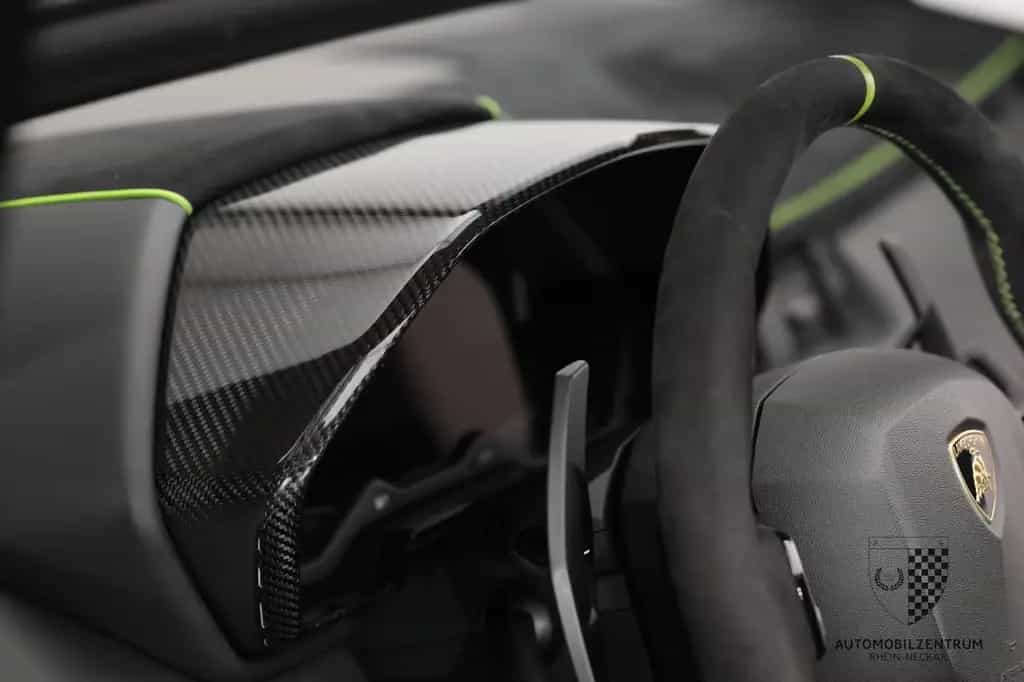 Lamborghini Aventador SVJ Roadster FullCarbon/Garantie08.26 05/2021-photo-18
