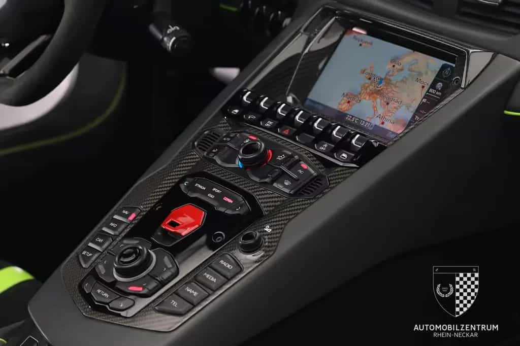 Lamborghini Aventador SVJ Roadster FullCarbon/Garantie08.26 05/2021-photo-20