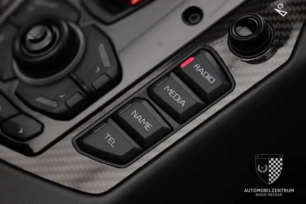 Lamborghini Aventador SVJ Roadster FullCarbon/Garantie08.26 05/2021-photo-25